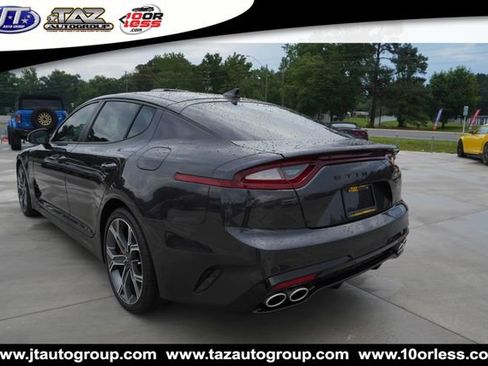Used 2020 Kia Stinger GT1 RWD image 6