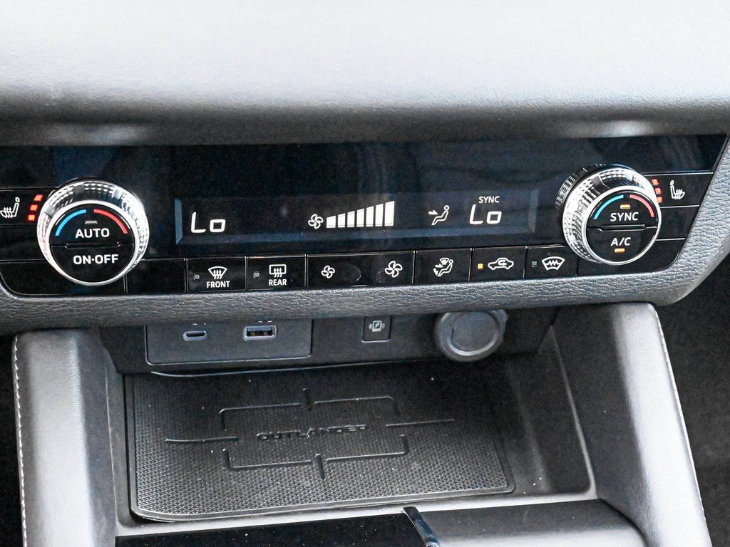 Used 2024 Mitsubishi Outlander SE AWD/4WD image 20