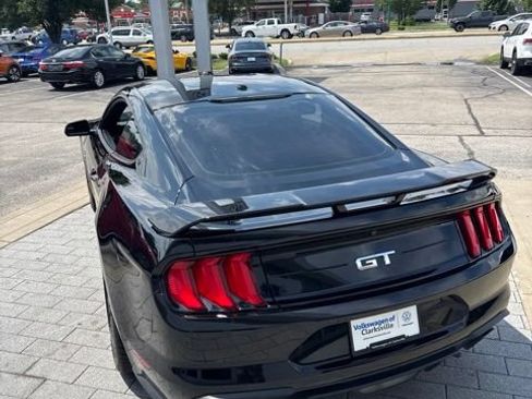 Used 2019 Ford Mustang GT w/ GT Performance Package RWD image 10