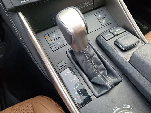 Used 2015 Lexus IS 250 250 image 16