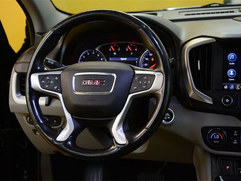 Used 2020 GMC Terrain SLT w/ Preferred Package image 16