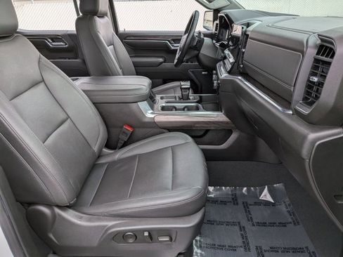 Used 2023 Chevrolet Silverado 1500 LTZ w/ LTZ Premium Package image 20