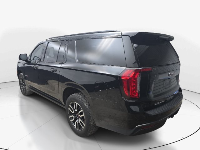 Used 2021 GMC Yukon XL AT4 w/ AT4 Premium Plus Package AWD/4WD image 6
