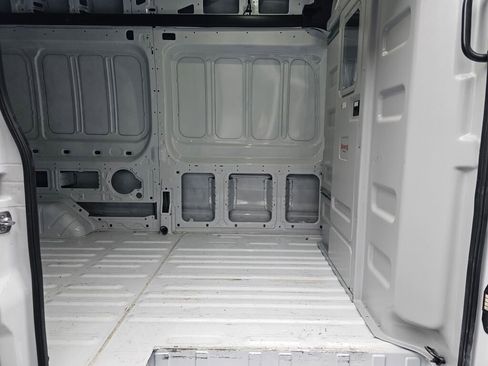 Used 2025 Ford Transit 250 148 High Roof RWD image 12