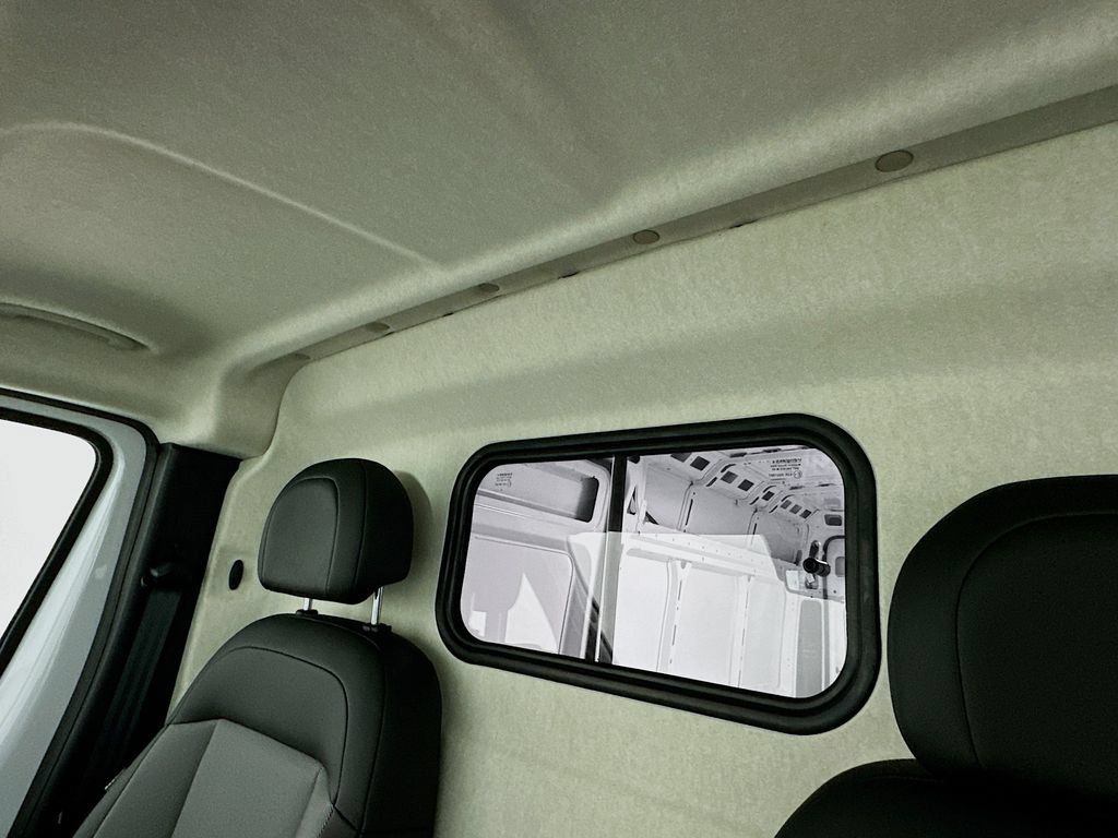 New 2026 RAM ProMaster 2500 w/ Convenience Group FWD image 14