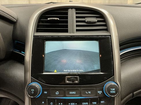 Used 2014 Chevrolet Malibu LT w/ Power Convenience Package FWD image 15