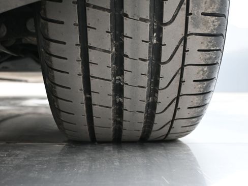 Used 2022 Tesla Model Y Performance image 40