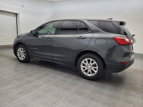 Used 2019 Chevrolet Equinox LS w/ LS Convenience Package image 3