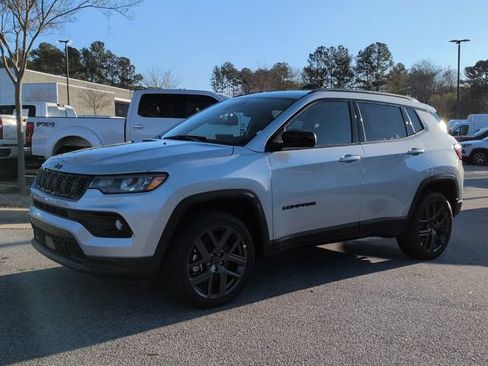 New 2026 Jeep Compass Latitude AWD/4WD image 7