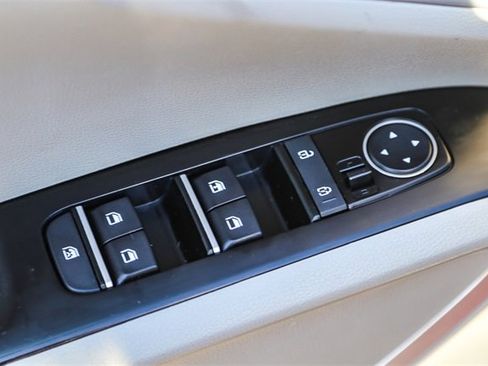 Certified 2023 Kia Soul LX w/ LX Technology Package image 20