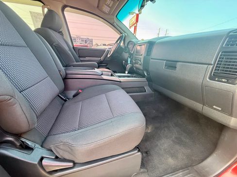 Used 2010 Nissan Titan SE w/ SE Value Truck Pkg AWD/4WD image 16