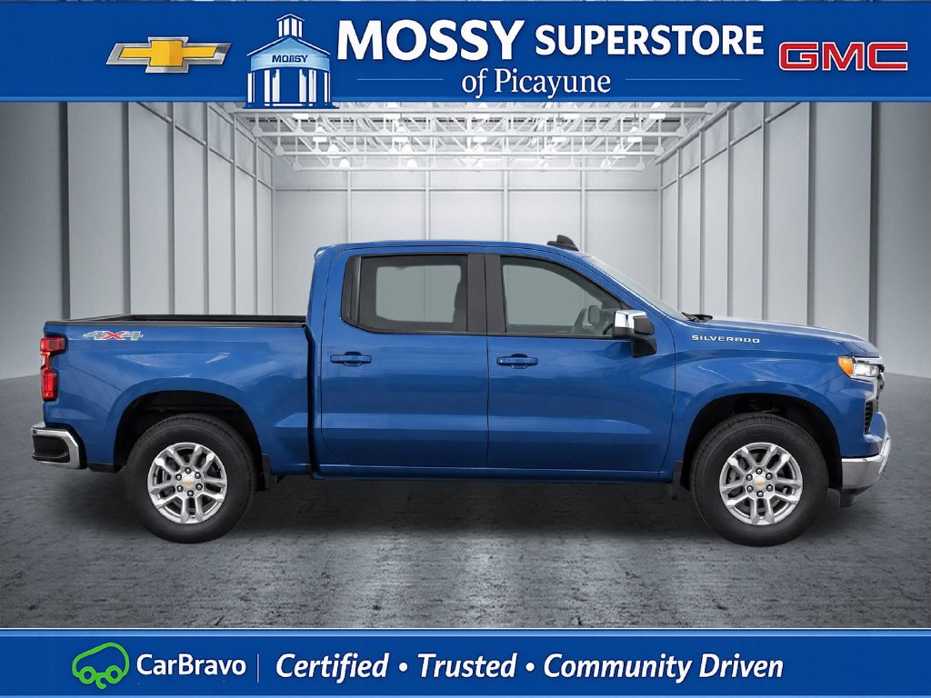 Certified 2024 Chevrolet Silverado 1500 LT AWD/4WD image 11