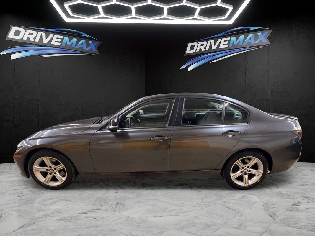Used 2014 BMW 328i xDrive Sedan AWD/4WD image 8