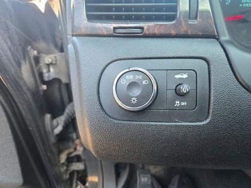 Used 2012 Chevrolet Impala LT w/ LT Sunroof Package FWD image 19