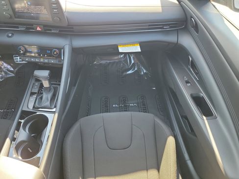 New 2026 Hyundai Elantra SEL Sport w/ Cargo Package image 11