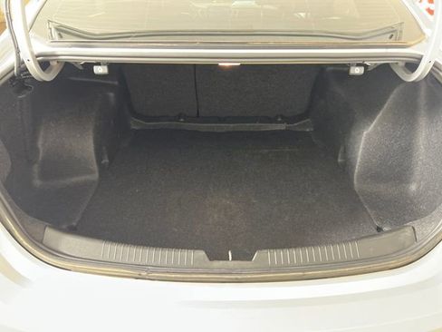 Used 2021 Chevrolet Malibu RS image 22