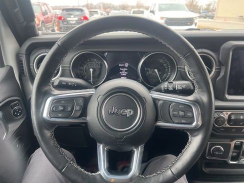 Used 2023 Jeep Wrangler Unlimited Sahara w/ Cold Weather Group image 27