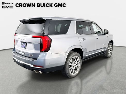 New 2026 GMC Yukon Denali w/ Denali Reserve Package AWD/4WD image 5