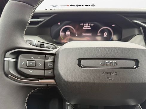 New 2026 Jeep Cherokee Laredo AWD/4WD image 25
