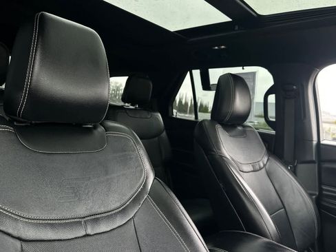 Used 2020 Ford Explorer ST AWD/4WD image 21
