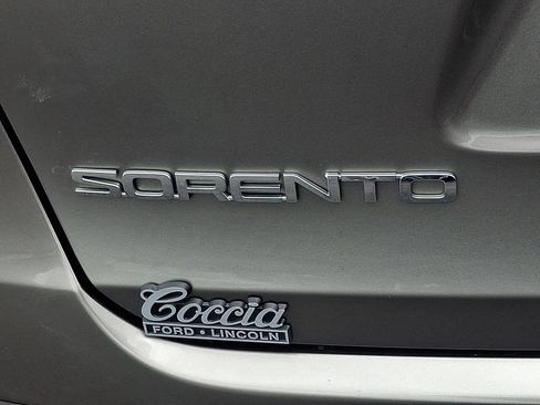 Used 2017 Kia Sorento AWD w/ LX Convenience Package image 30