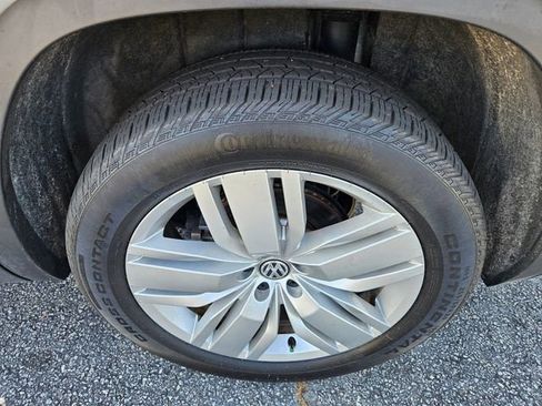 Used 2019 Volkswagen Atlas SEL image 11