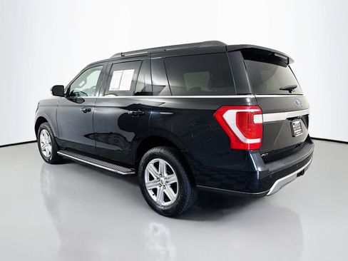 Used 2019 Ford Expedition XLT w/ Equipment Group 202A AWD/4WD image 5