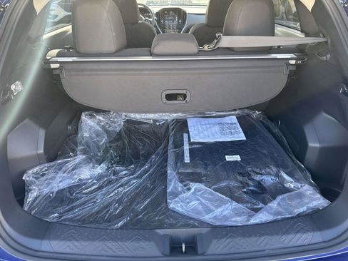 Certified 2025 Subaru Crosstrek 2.0i Premium image 7