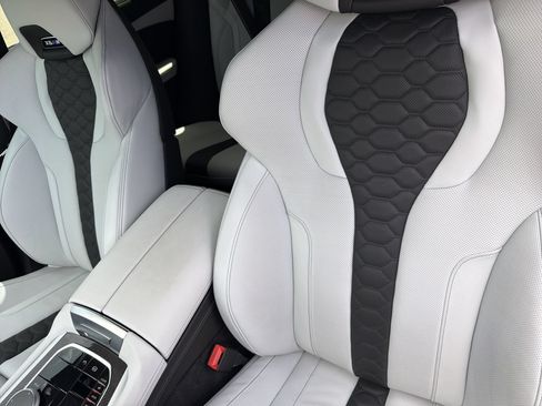 Certified 2025 BMW X6 M Competition w/ Executive Package AWD/4WD image 25