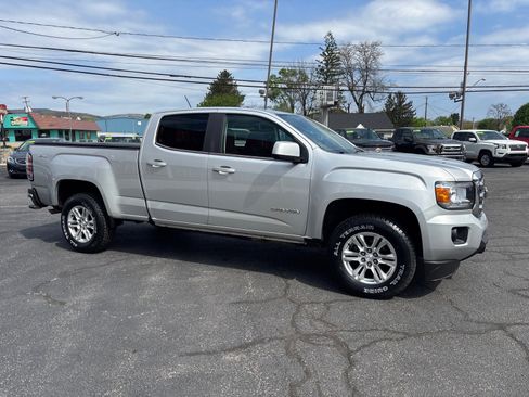 Used 2019 GMC Canyon SLE w/ Driver Alert Package AWD/4WD image 1
