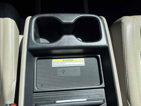 Used 2019 Honda Odyssey Elite image 26