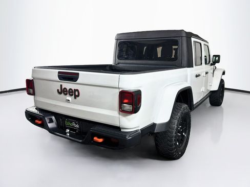 Used 2022 Jeep Gladiator Mojave AWD/4WD image 9