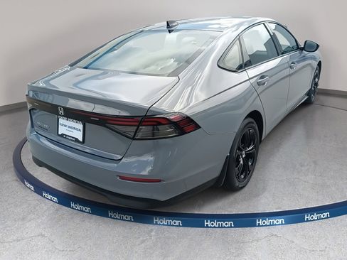 New 2025 Honda Accord SE image 2