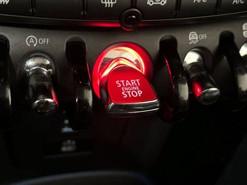 Certified 2024 MINI Cooper S w/ Seaside Edition FWD image 26