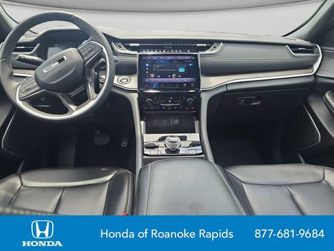 Used 2024 Jeep Grand Cherokee Limited 4xe AWD/4WD image 12