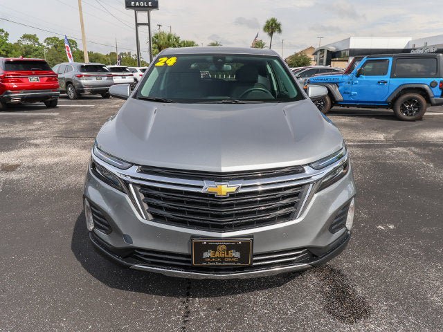 Used 2024 Chevrolet Equinox LT AWD/4WD image 2