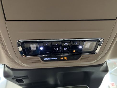 New 2026 Lincoln Corsair Premiere image 26