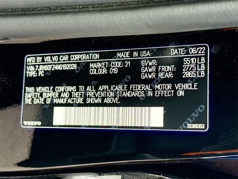 Used 2022 Volvo S60 T8 Inscription image 35