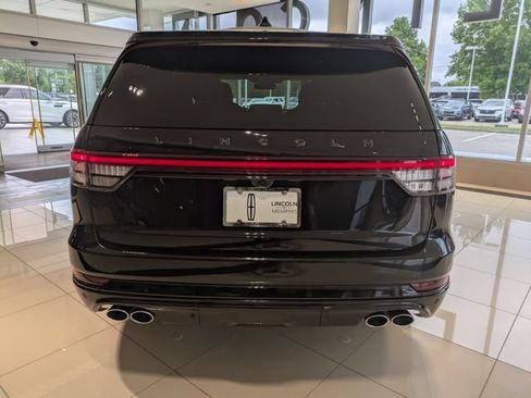 Used 2025 Lincoln Aviator Black Label w/ Jet Appearance Package AWD/4WD image 5