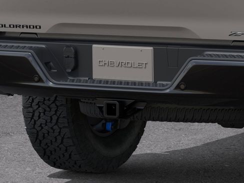 New 2026 Chevrolet Colorado ZR2 w/ Technology Package AWD/4WD image 15