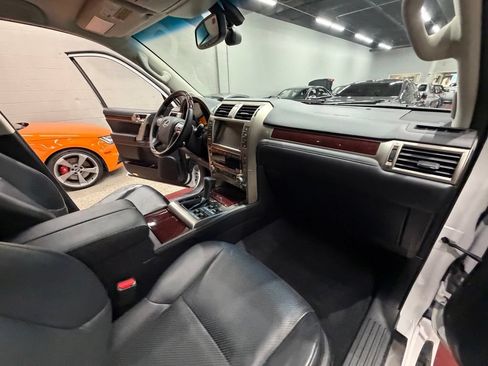 Used 2015 Lexus GX 460 Luxury AWD/4WD image 43