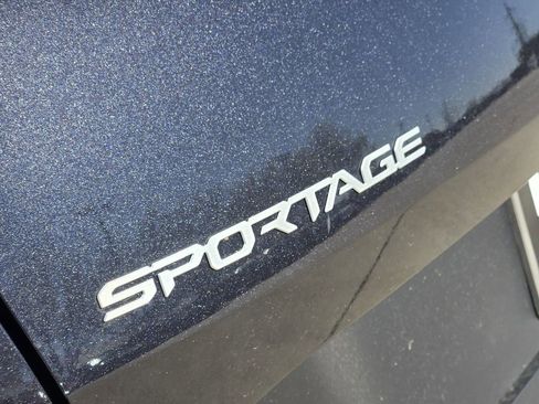 New 2026 Kia Sportage EX w/ EX Panorama Roof Package FWD image 8