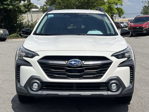 Used 2023 Subaru Outback Premium AWD/4WD image 16