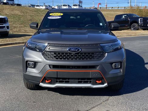 Used 2021 Ford Explorer Timberline image 2