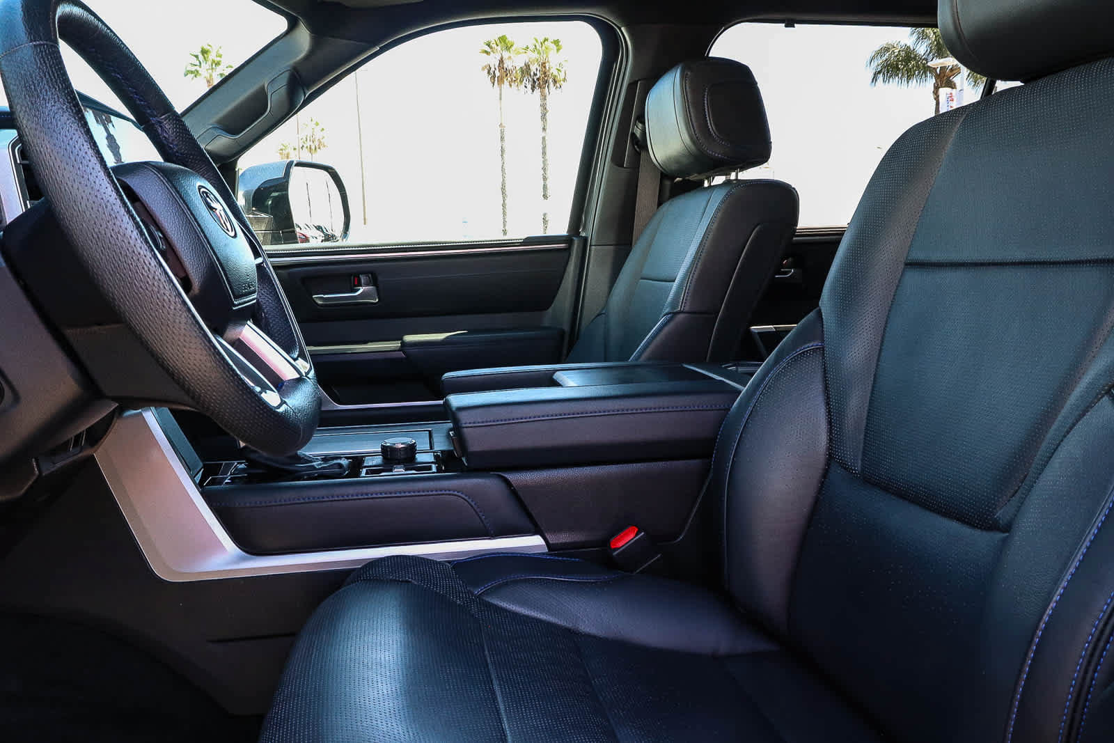 Used 2024 Toyota Sequoia Platinum AWD/4WD image 30