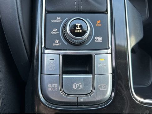 Used 2024 Kia Telluride SX Prestige AWD/4WD image 33