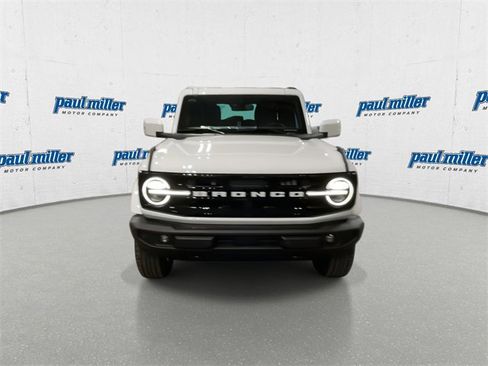 New 2025 Ford Bronco Outer Banks image 3