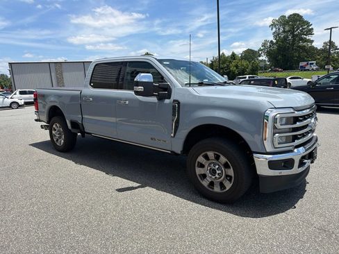 Used 2024 Ford F350 Lariat w/ Lariat Ultimate Package AWD/4WD image 8