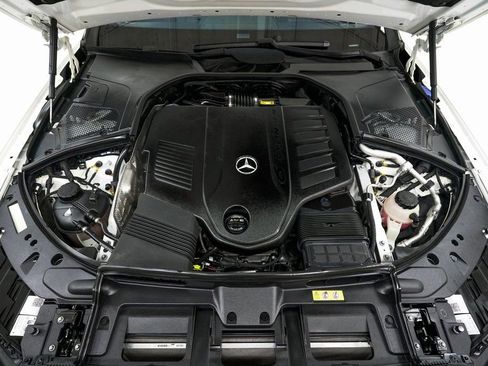 Used 2022 Mercedes-Benz S 500 4MATIC image 3