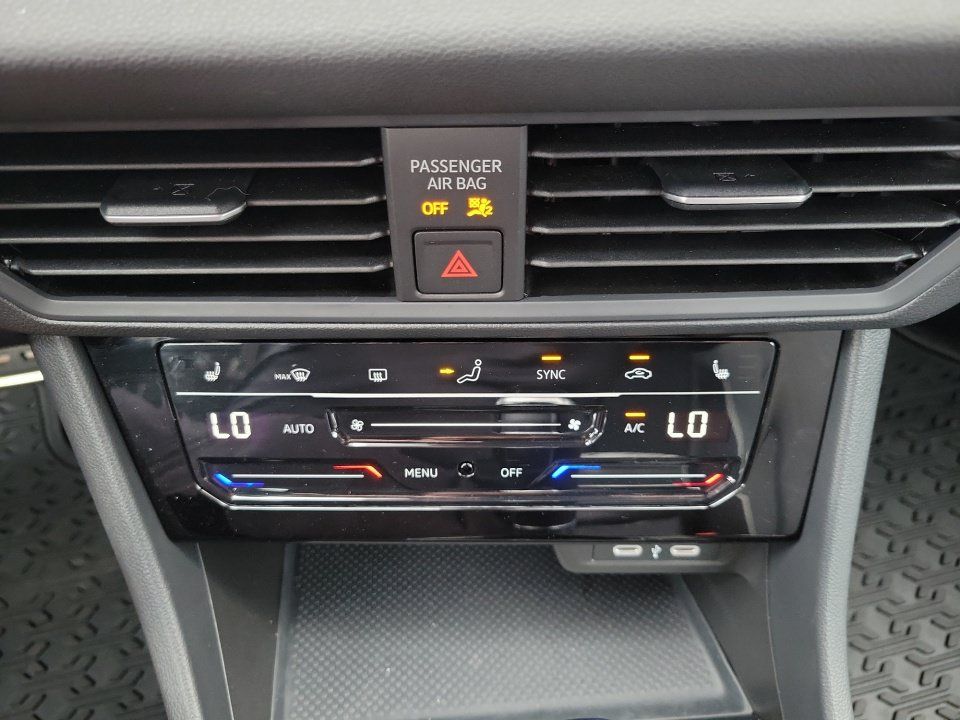 Certified 2026 Volkswagen Jetta Sport FWD image 18